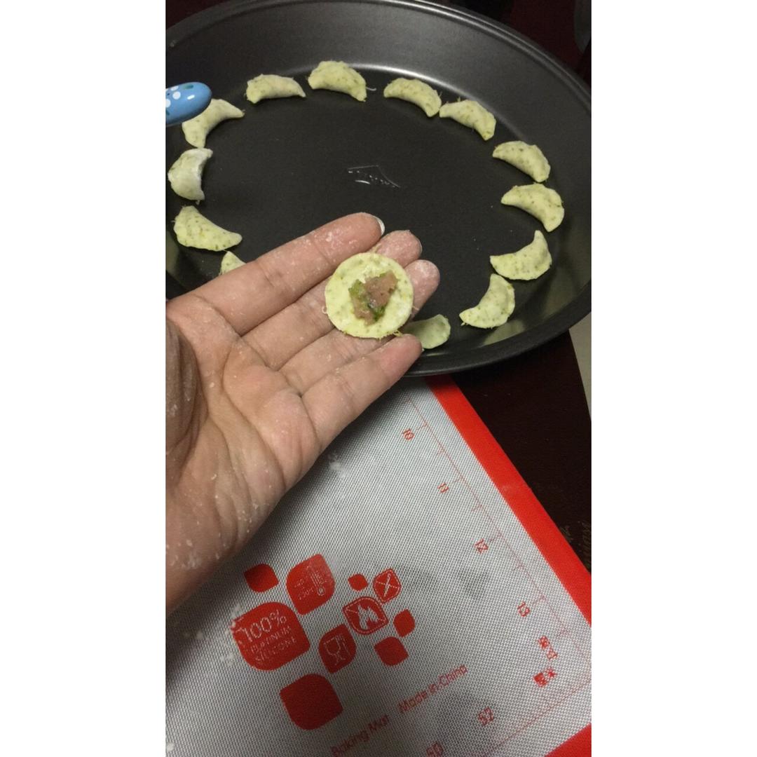 宝宝辅食迷你水饺