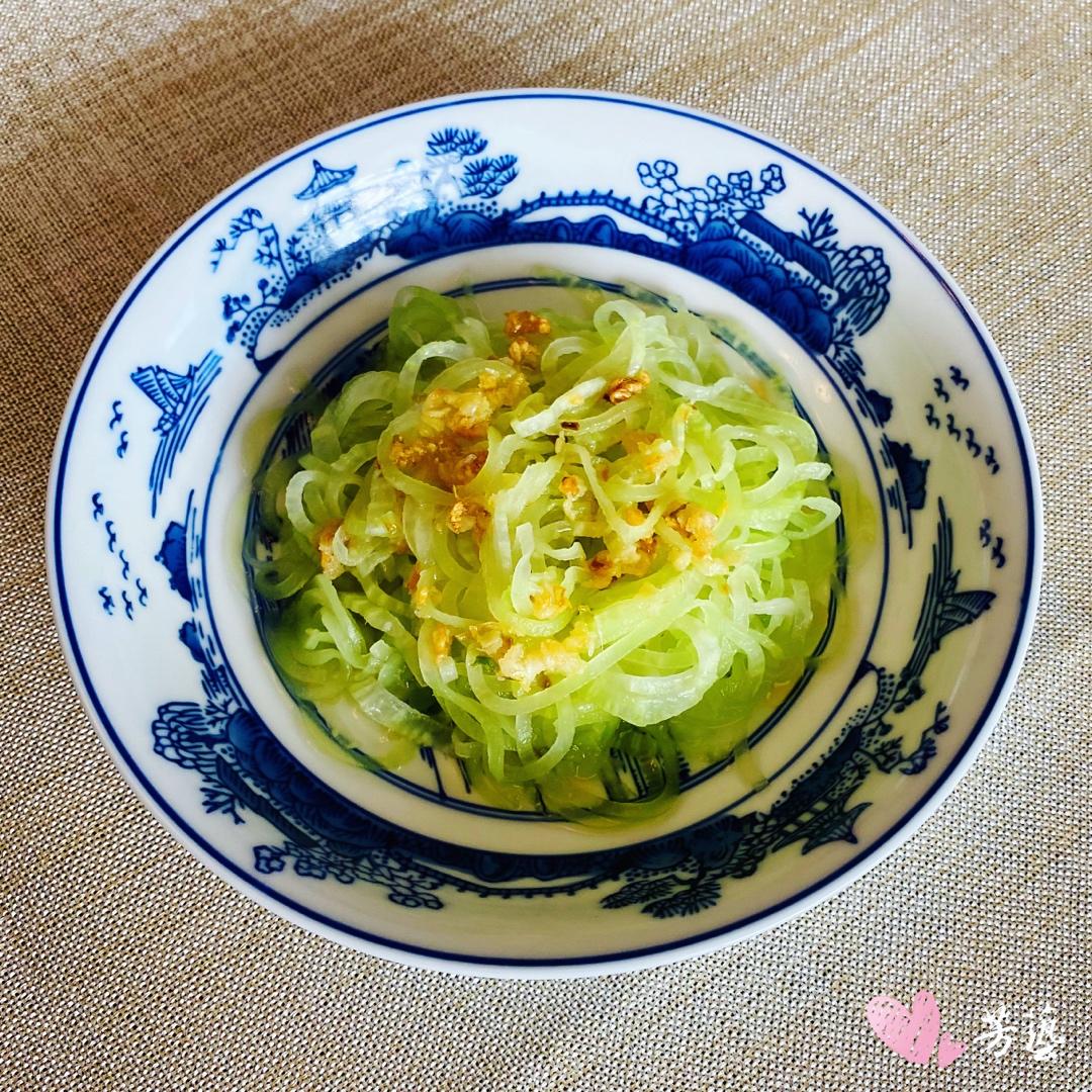 凉拌莴笋丝
