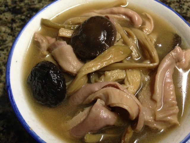 三菇煲猪肚汤的全部作品