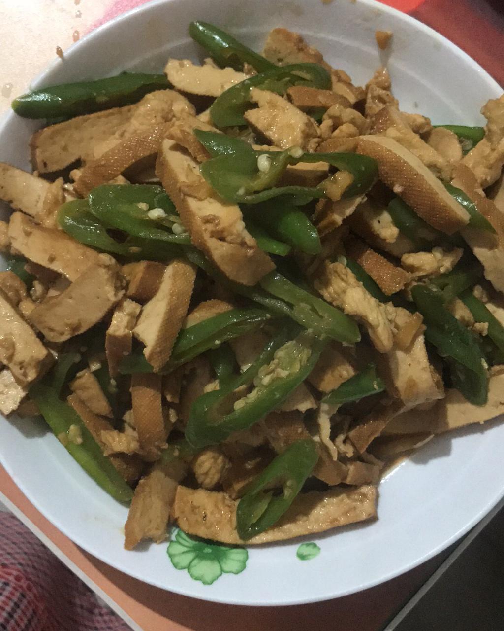 青椒肉丝炒香干