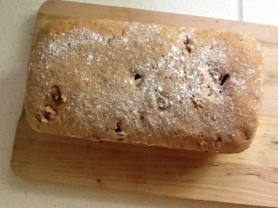 全麦葡萄干面包