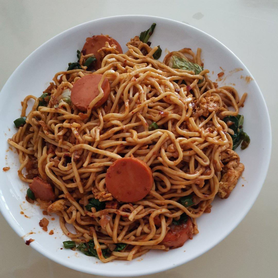 🍜最简单最好吃的家常炒面