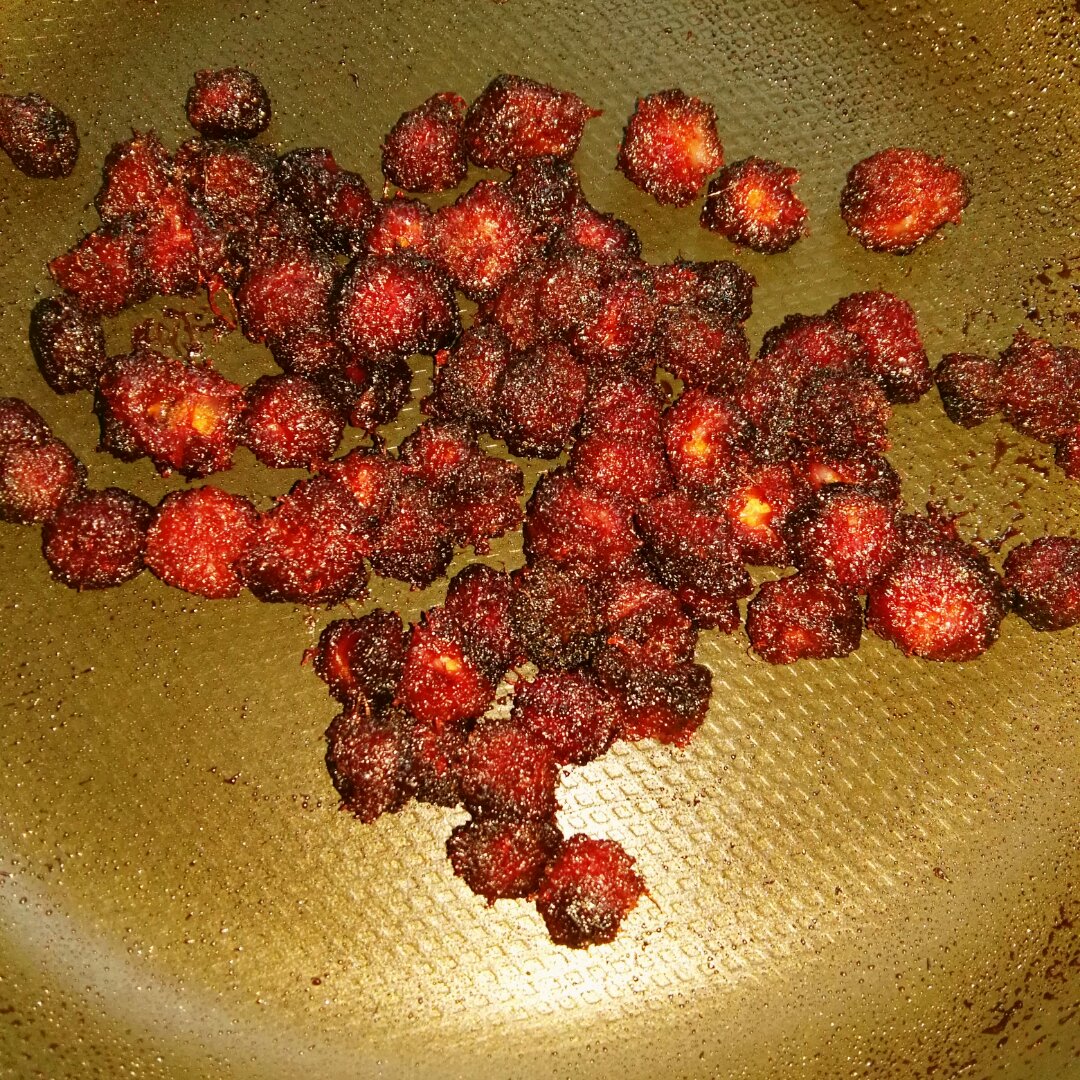 原汁原味的杨梅干