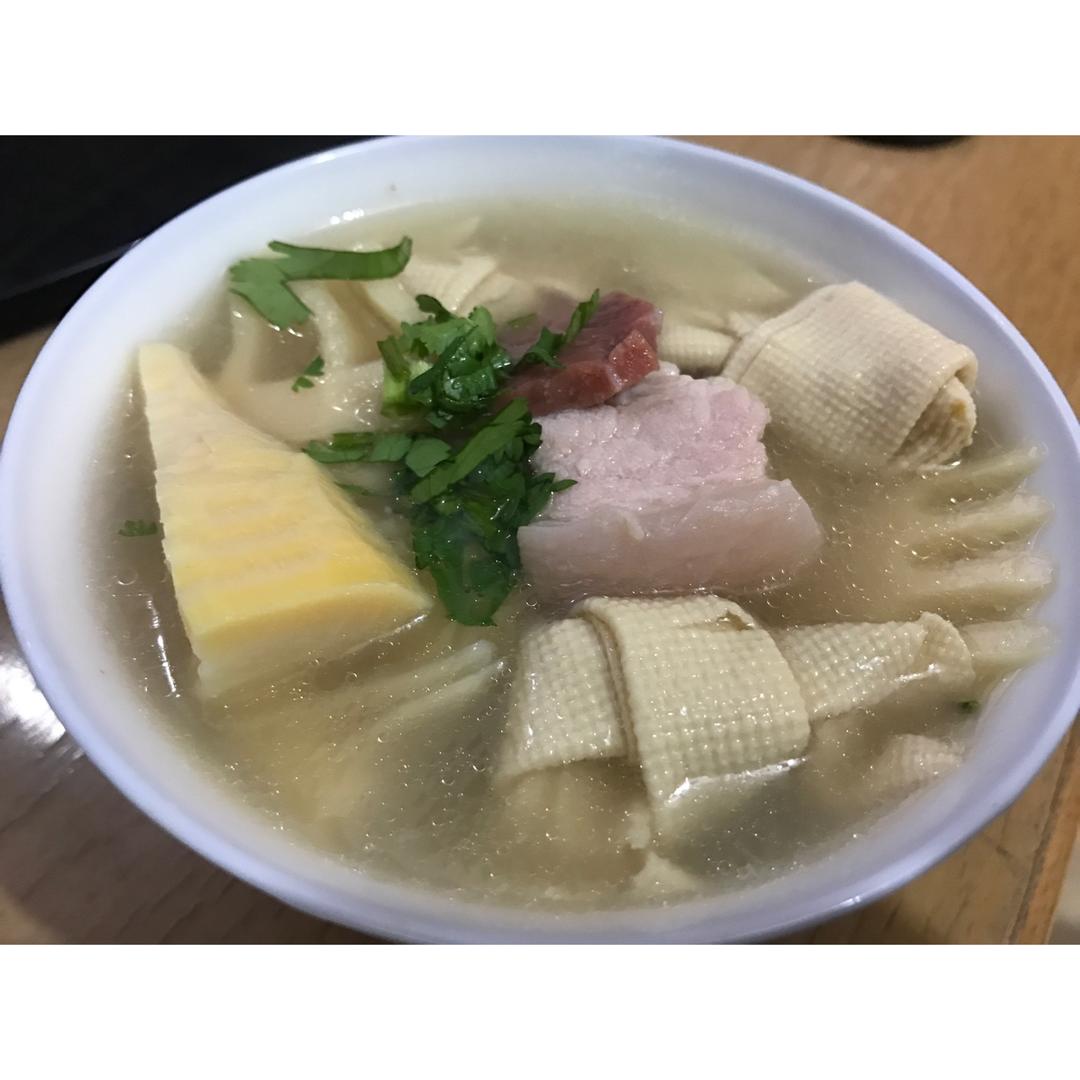 腌笃鲜