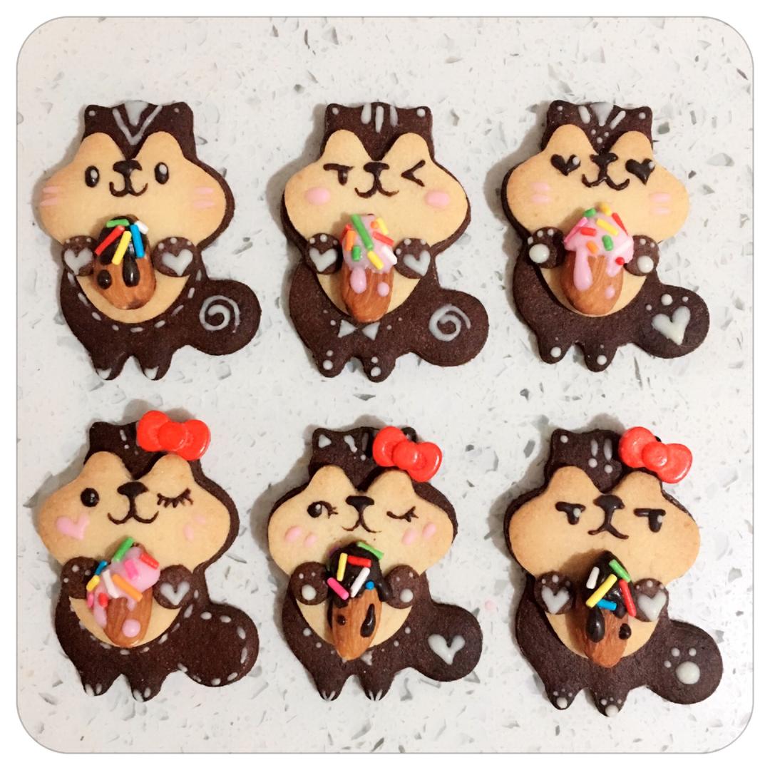 卡通饼干 － 杏仁小松鼠饼干和熊猫饼干