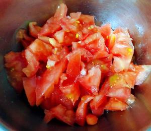西红柿香菇豆腐煲的做法 步骤4