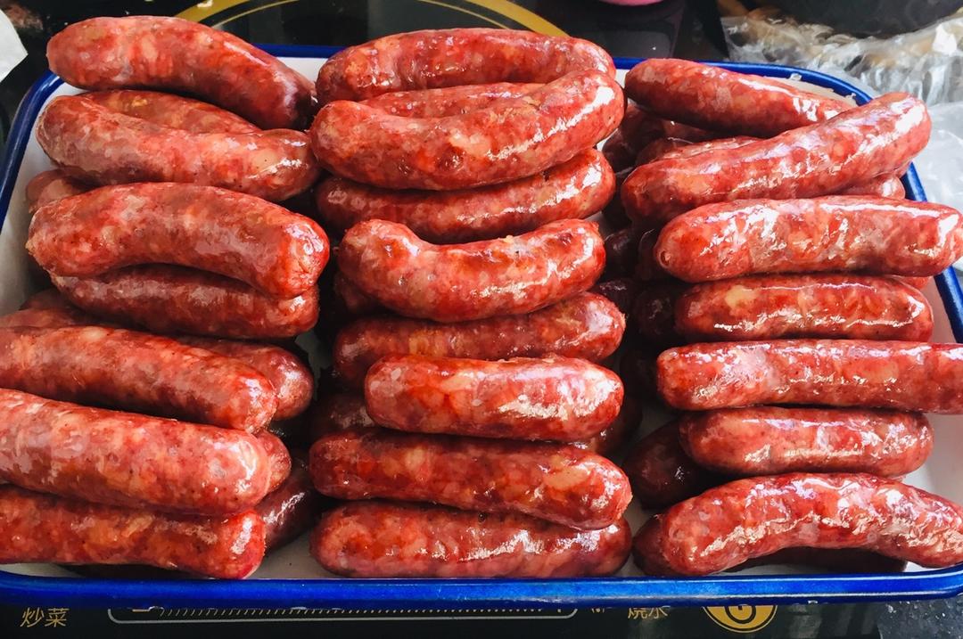 自制黑椒风味脆皮肠--多图详解手工灌肠