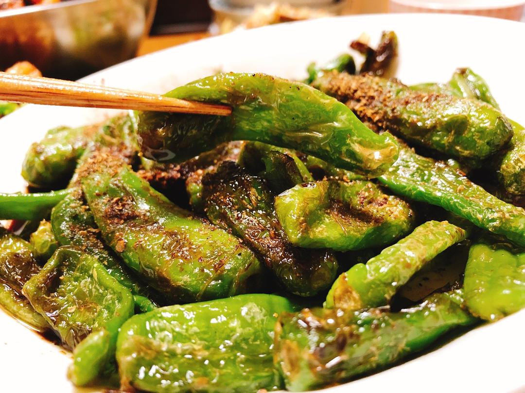 💥💥巨下饭，专治没食欲❗️超级好吃的虎皮青椒