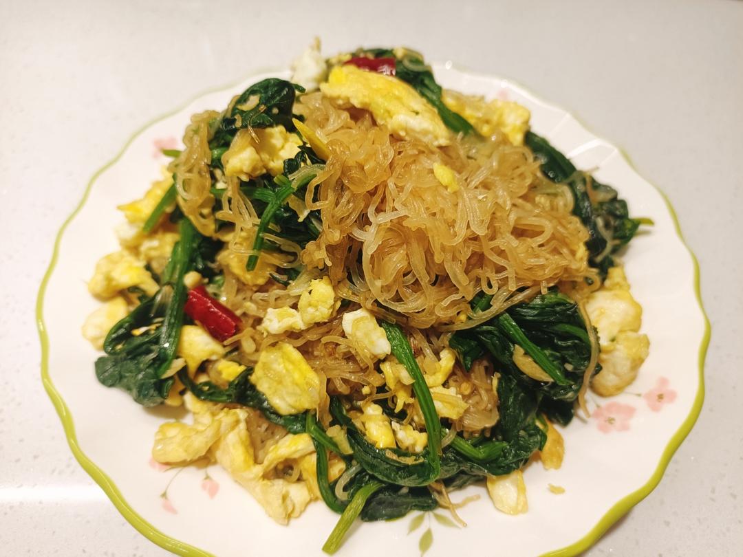 菠菜炒粉丝鸡蛋