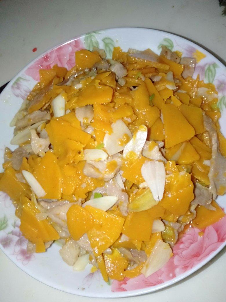 南瓜炒肉片