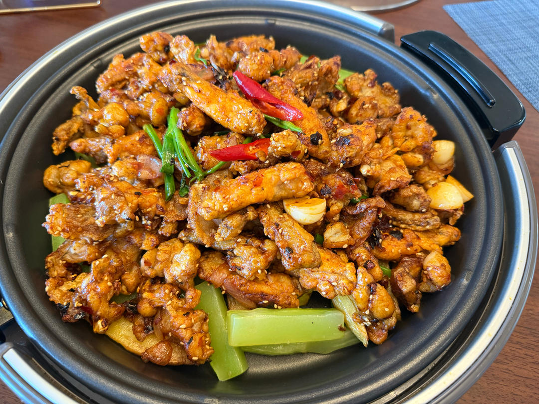 干锅牛蛙