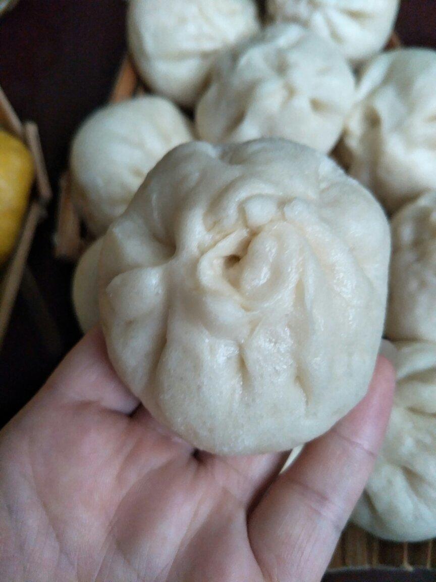 肉包子,杠杠的