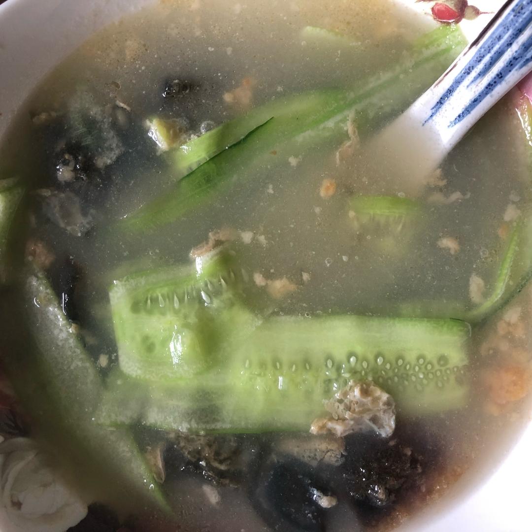 黄瓜皮蛋汤