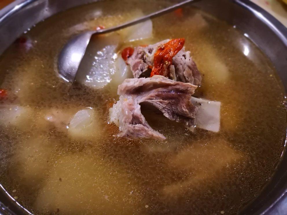 萝卜排骨汤