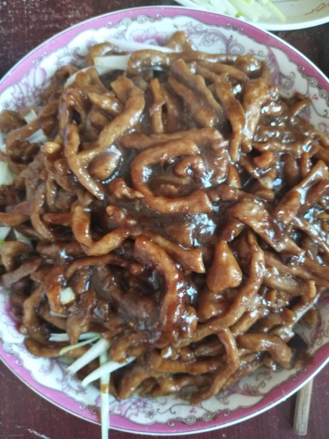 京酱肉丝