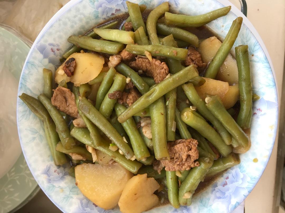 土豆炖豆角
