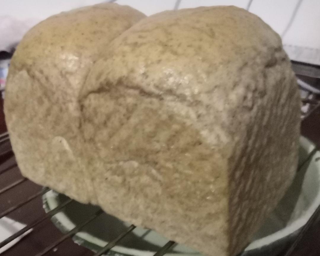 全麦吐司（烫种，液种）的做法