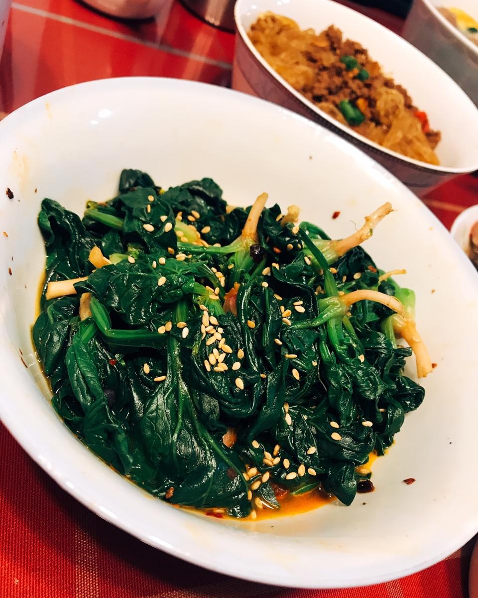 凉拌菠菜