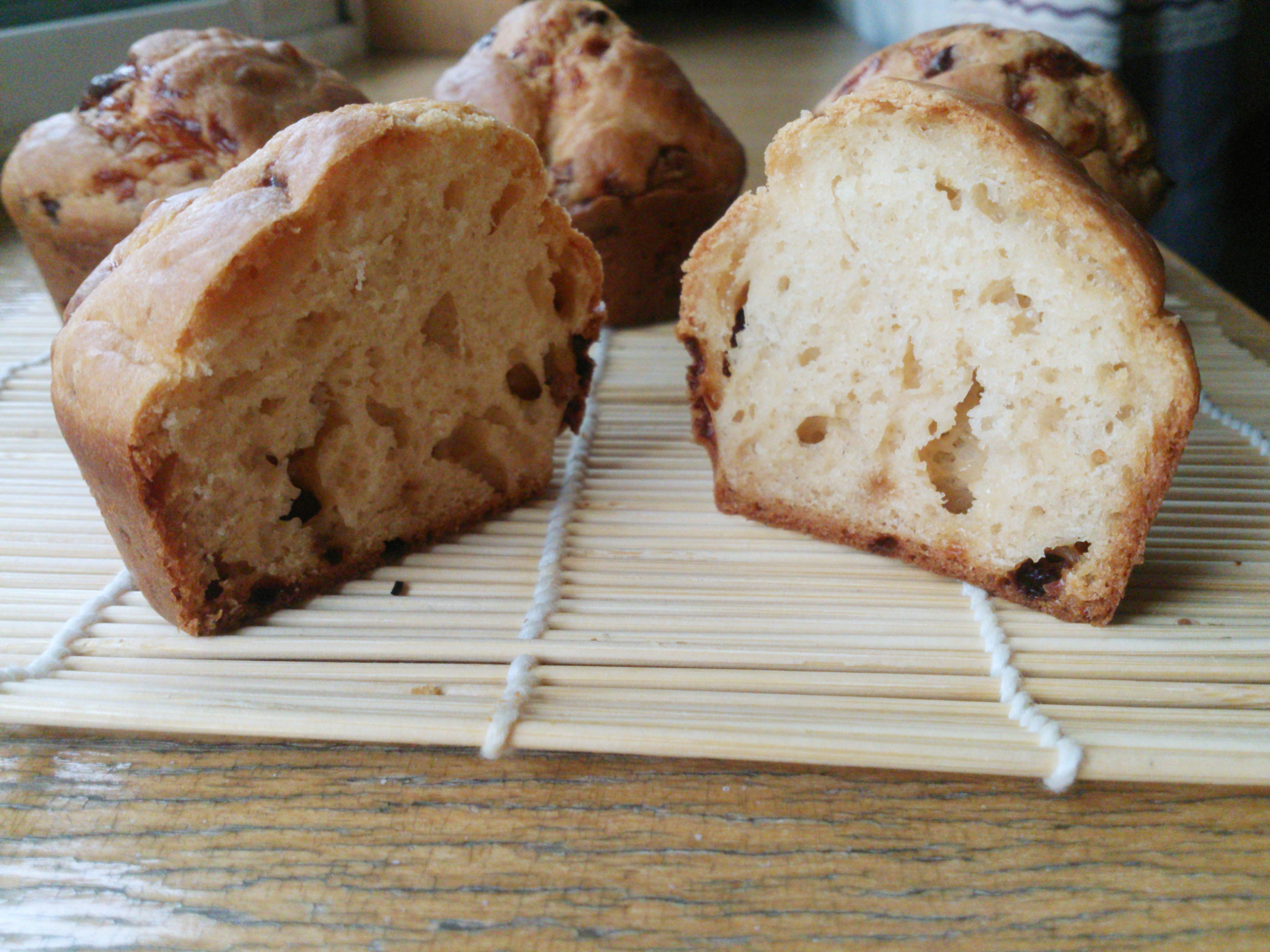 威尔士兔子马芬（Welsh rarebit muffins）