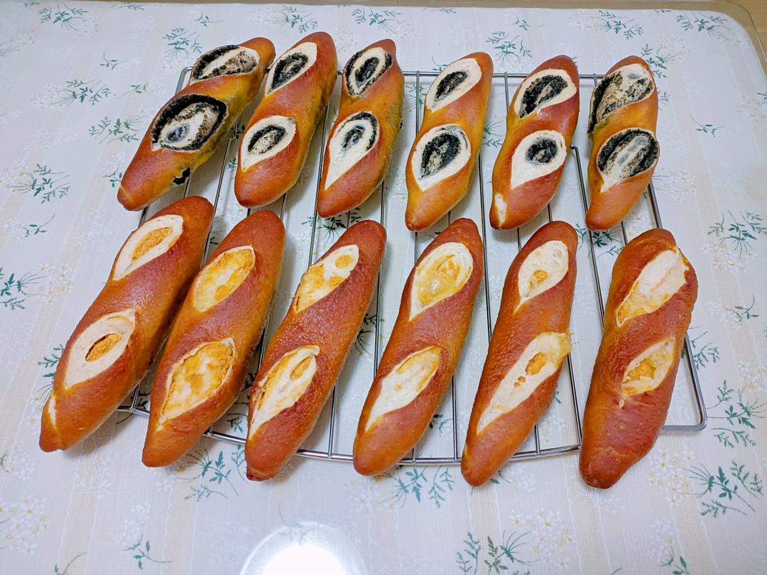 芝士肉松/蜜豆全麦碱水棒🥨