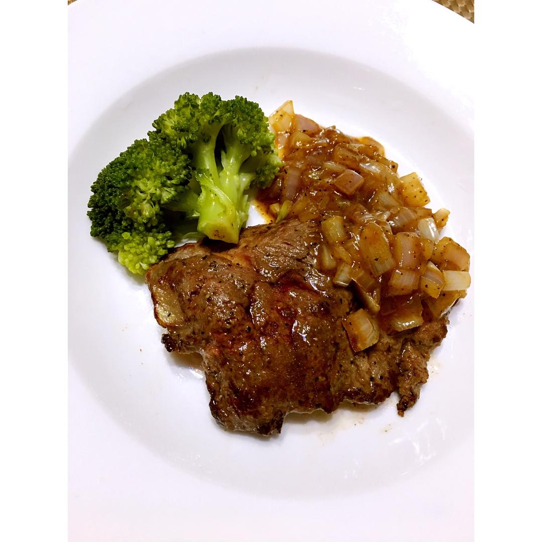 黑椒牛排