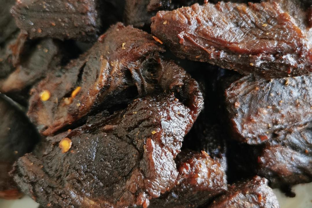 做好吃的牛肉干，让朋友们都赞不绝口！
