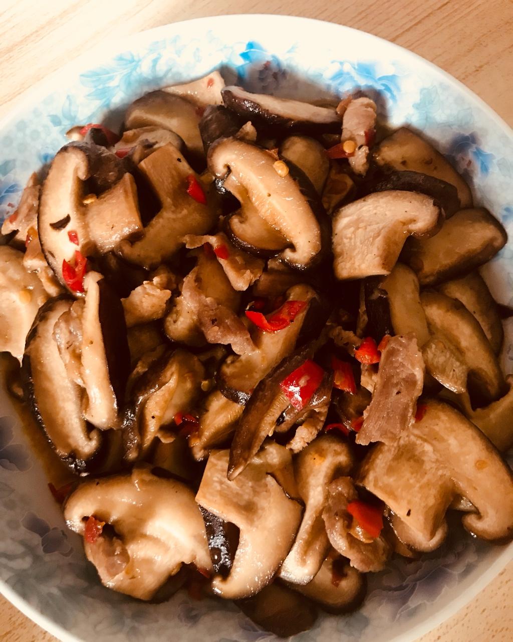 香菇炒肉