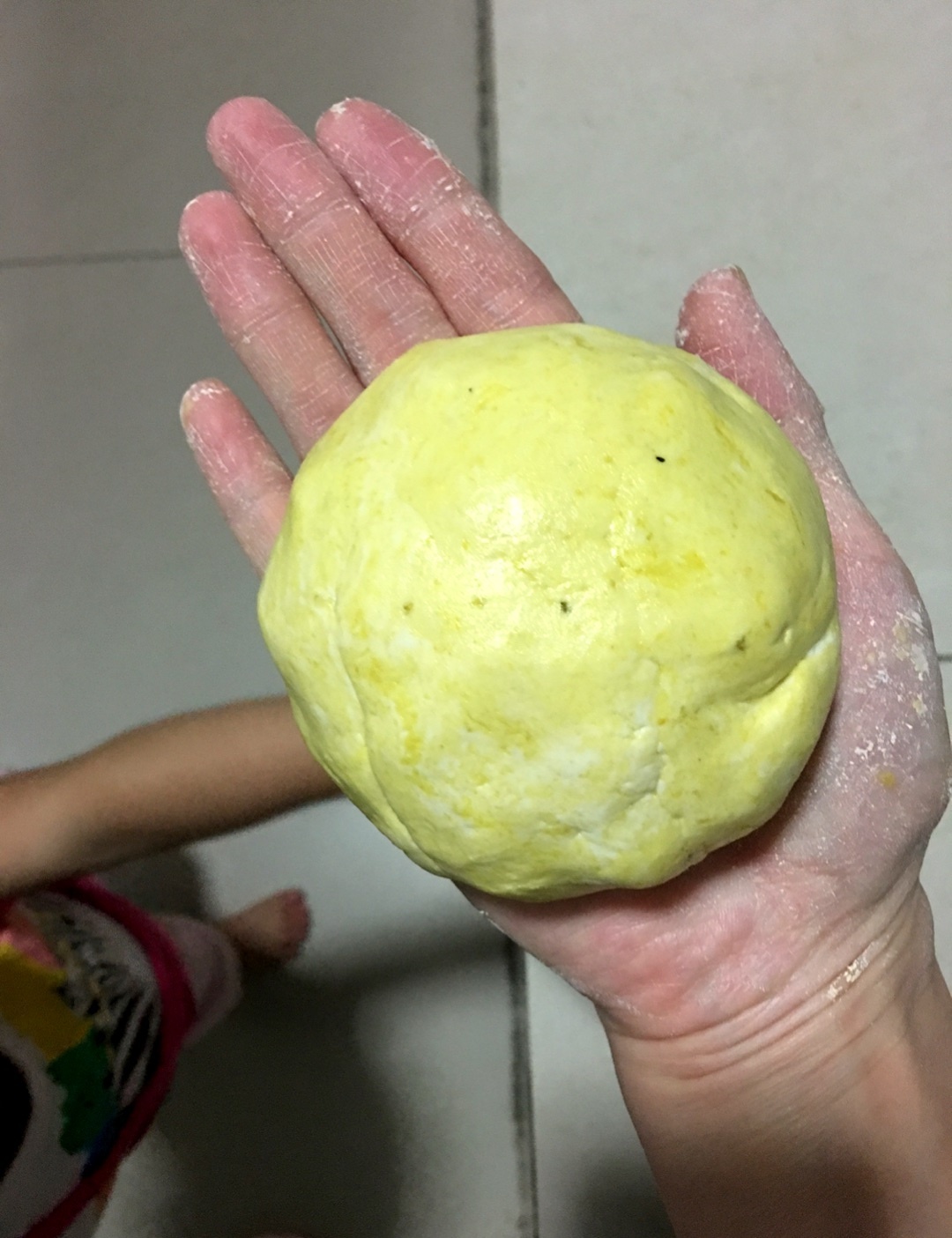 宝宝辅食之南瓜椰蓉糯米饼的做法 步骤2