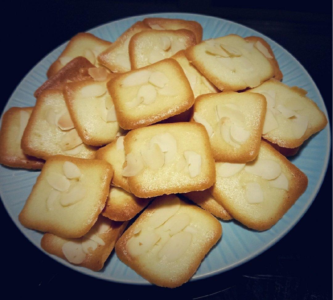 杏仁瓦片酥