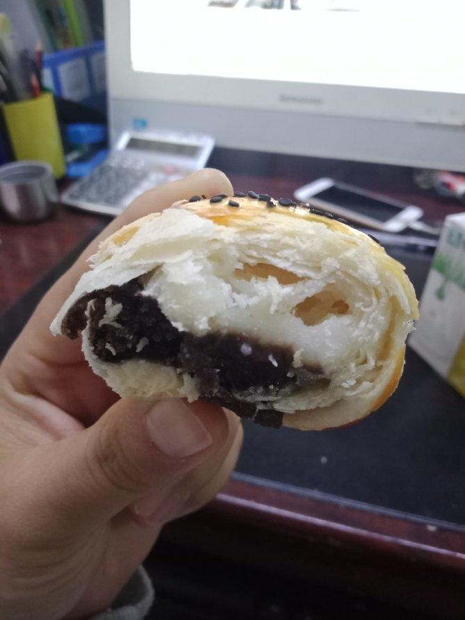 ㊙️网红麻薯肉松蛋黄酥🔥，好吃到爆‼️