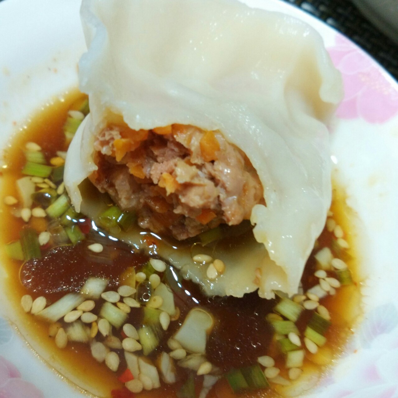 牛肉胡萝卜水饺