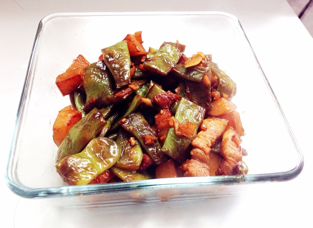 豆角炖肉