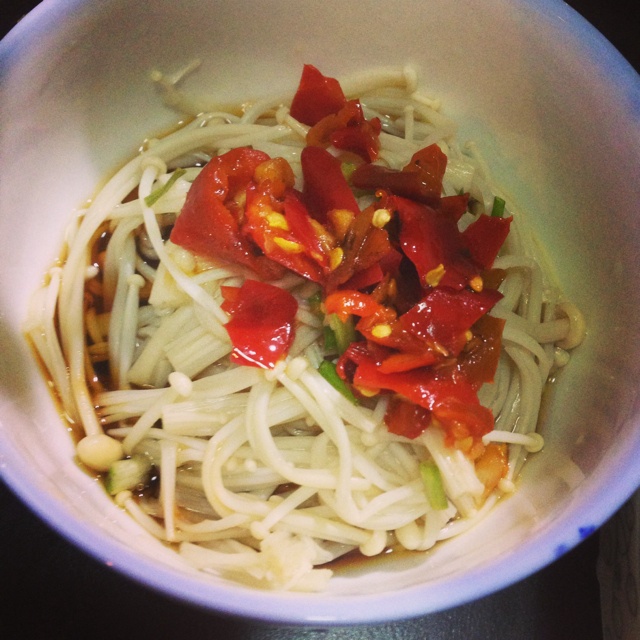 白灼金针菇