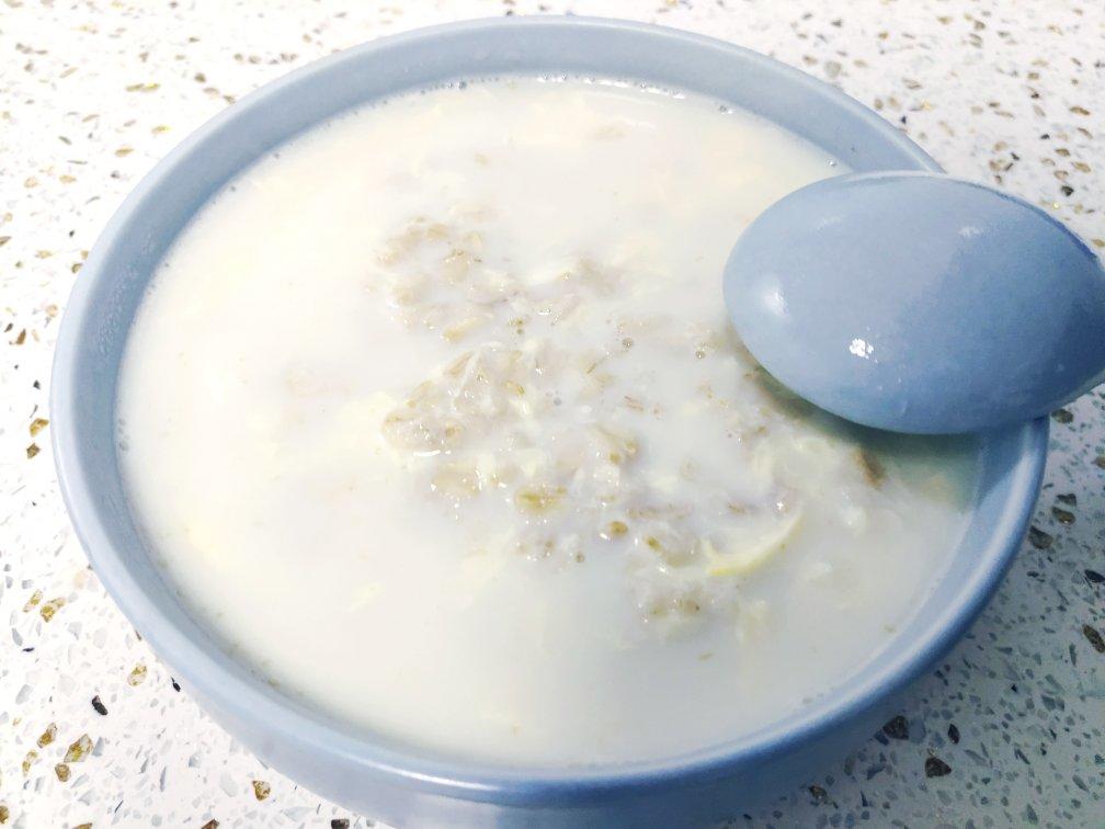牛奶鸡蛋燕麦
