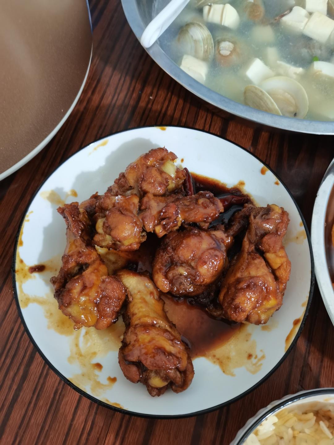 简单又美味的红烧鸡翅根