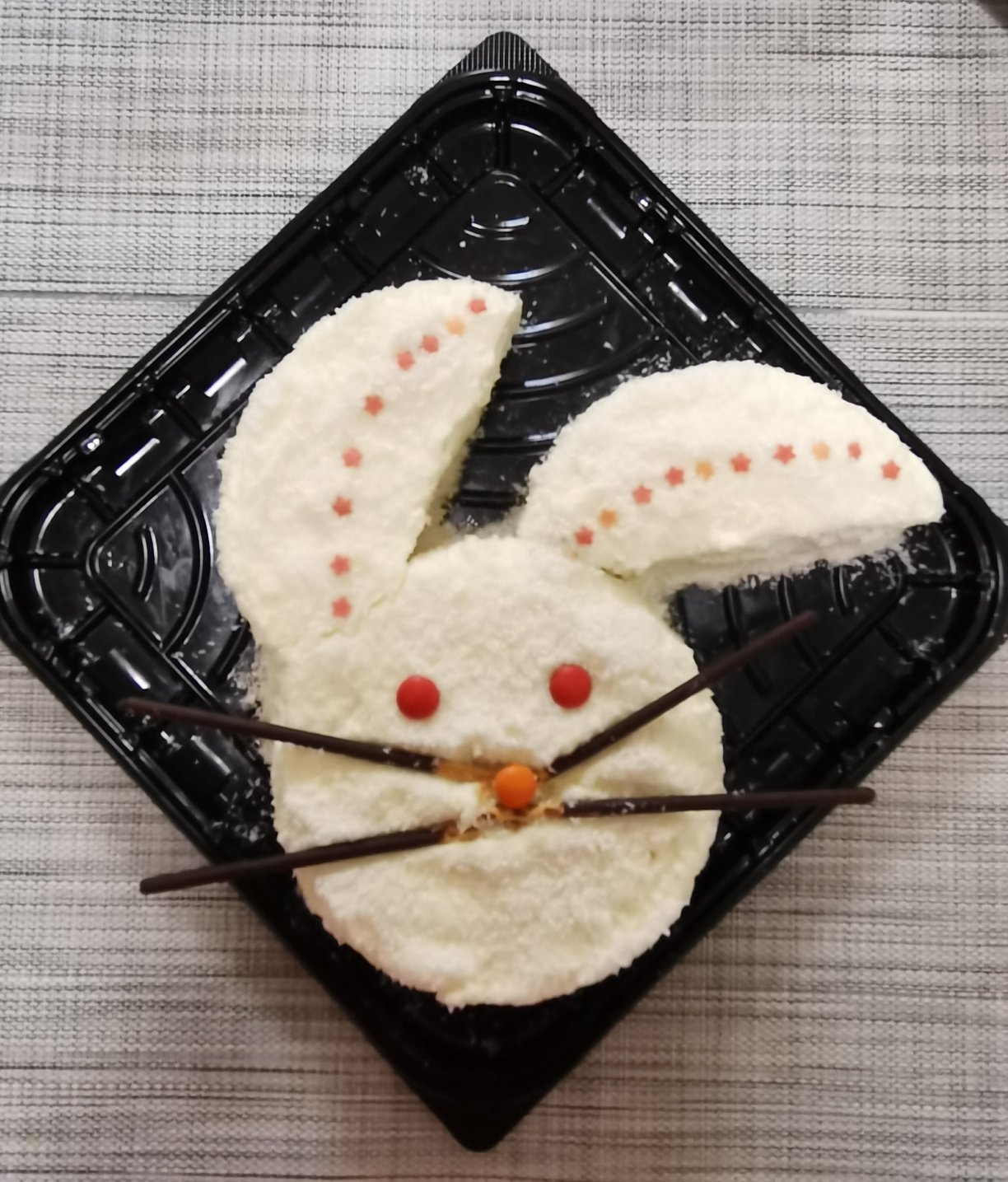 小兔生日蛋糕