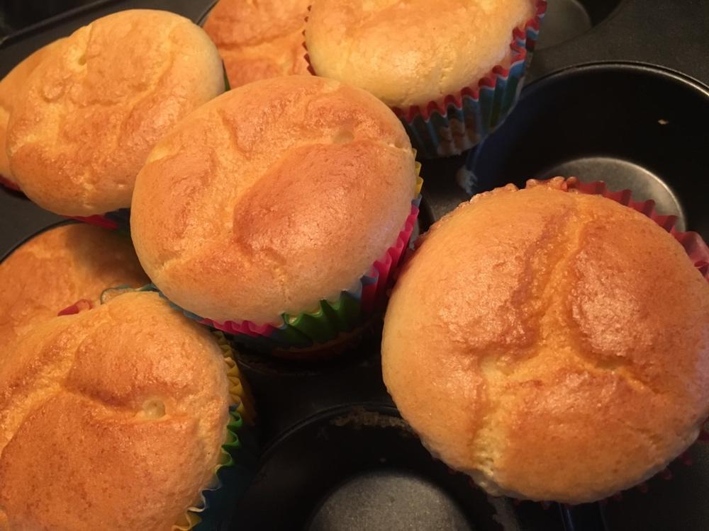 不塌，不裂，很润，很嫩的纸杯蛋糕