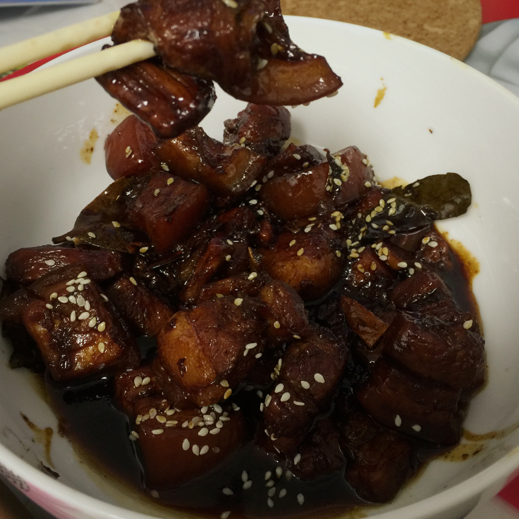 不焯水不放油的家常红烧肉