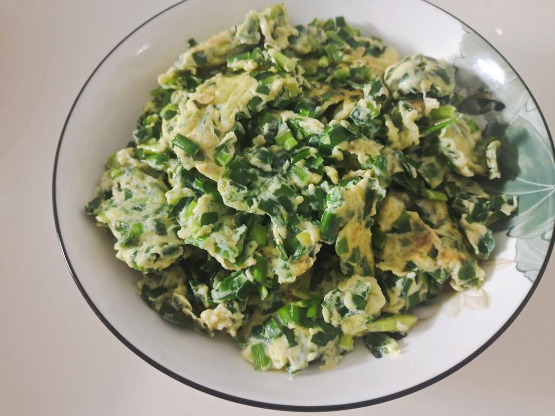 〈韭菜炒鸡蛋〉，超级家常菜🥢，欣小厨 😉