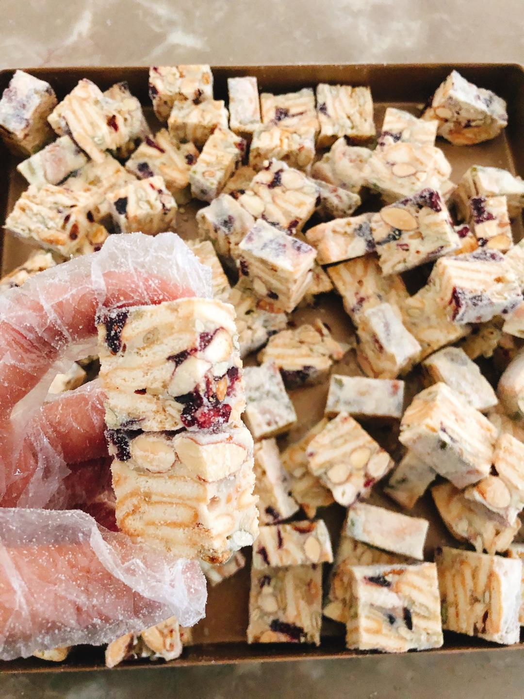 雪花酥🍓&蔓越莓