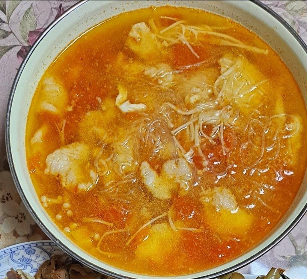 （🍅番茄汤浓郁的秘诀）琳哥的番茄浓汤巴沙鱼