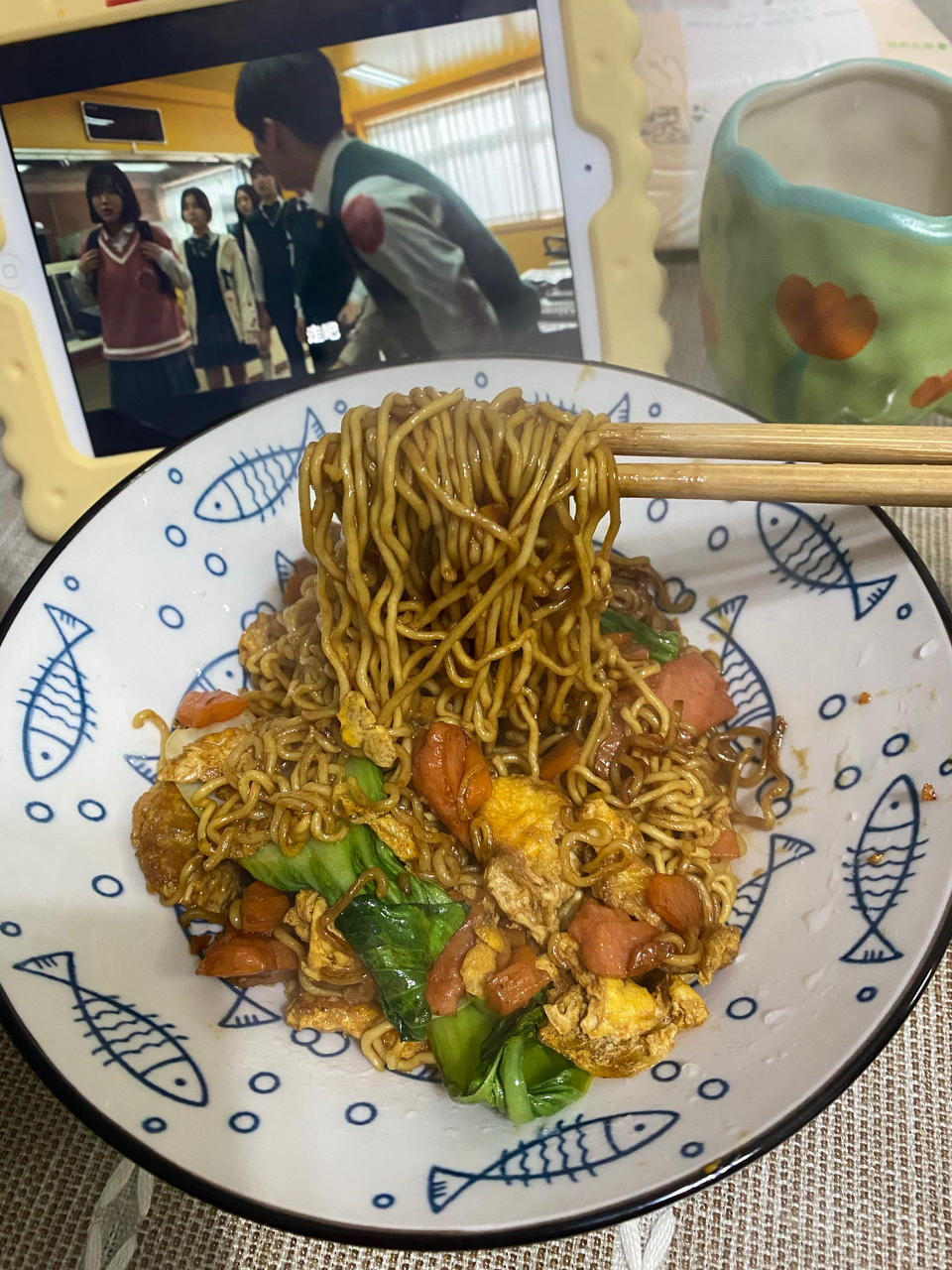 吼吼吃的炒方便面，附上炒面酱油配方