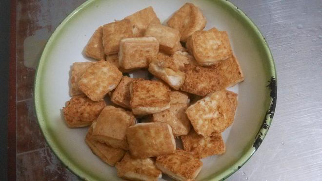 沙茶黄金豆腐的做法