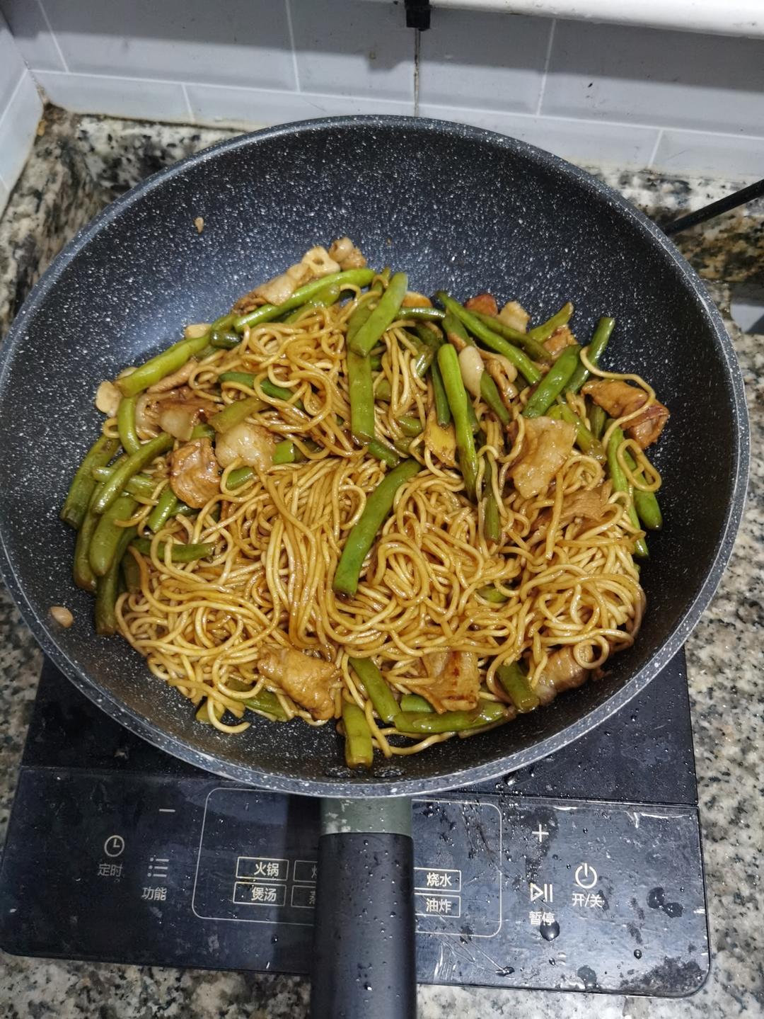 地道老北京扁豆焖面 豆角焖面 太好吃小心吃撑哦