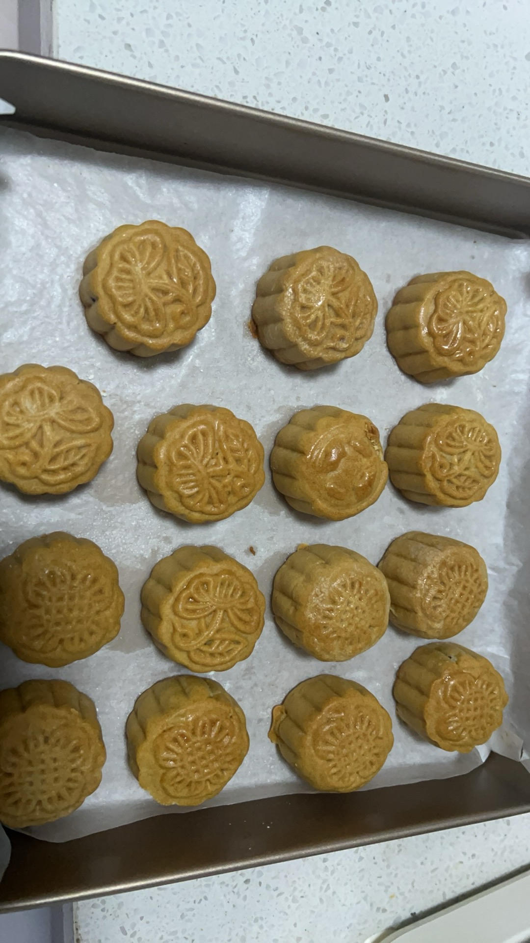 椰蓉蔓越莓月饼