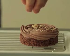 梦龙脆皮巧克力小蛋糕的做法 步骤7