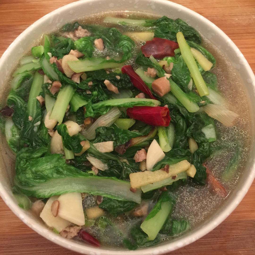 浓汤杂菌浸菜苗