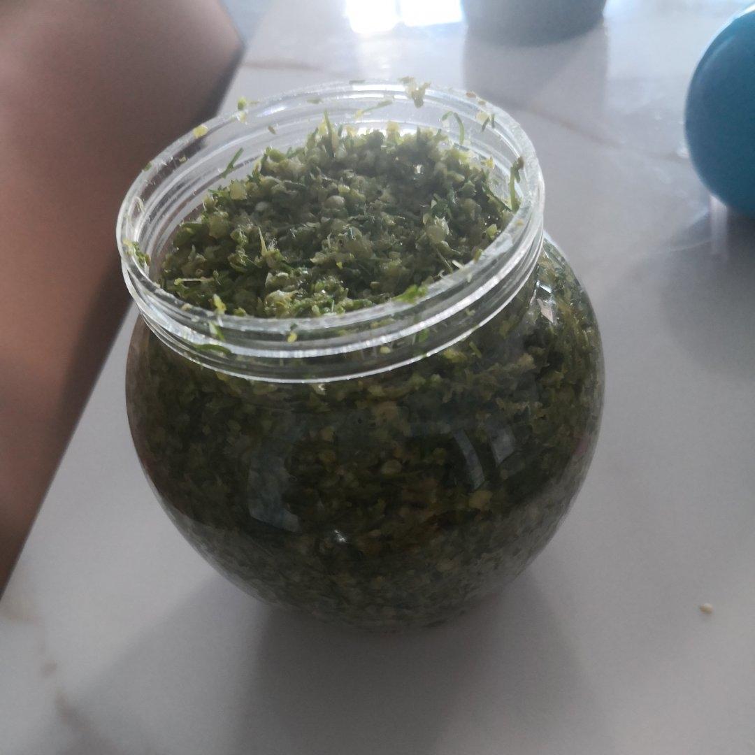 韭菜花酱