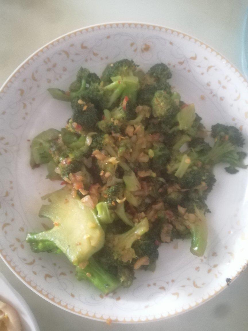 蚝油蒜蓉西兰花