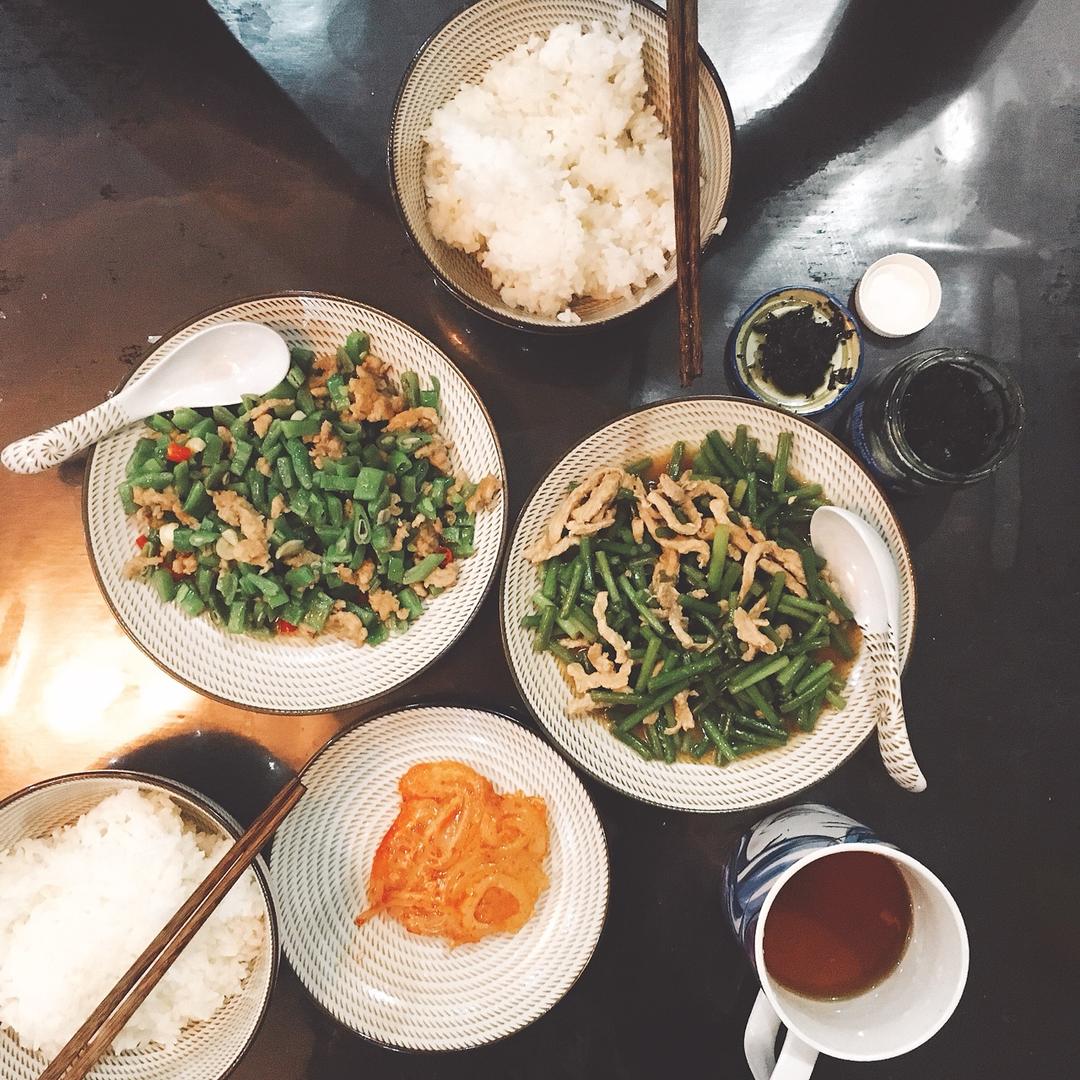 肉沫豆角下饭菜
